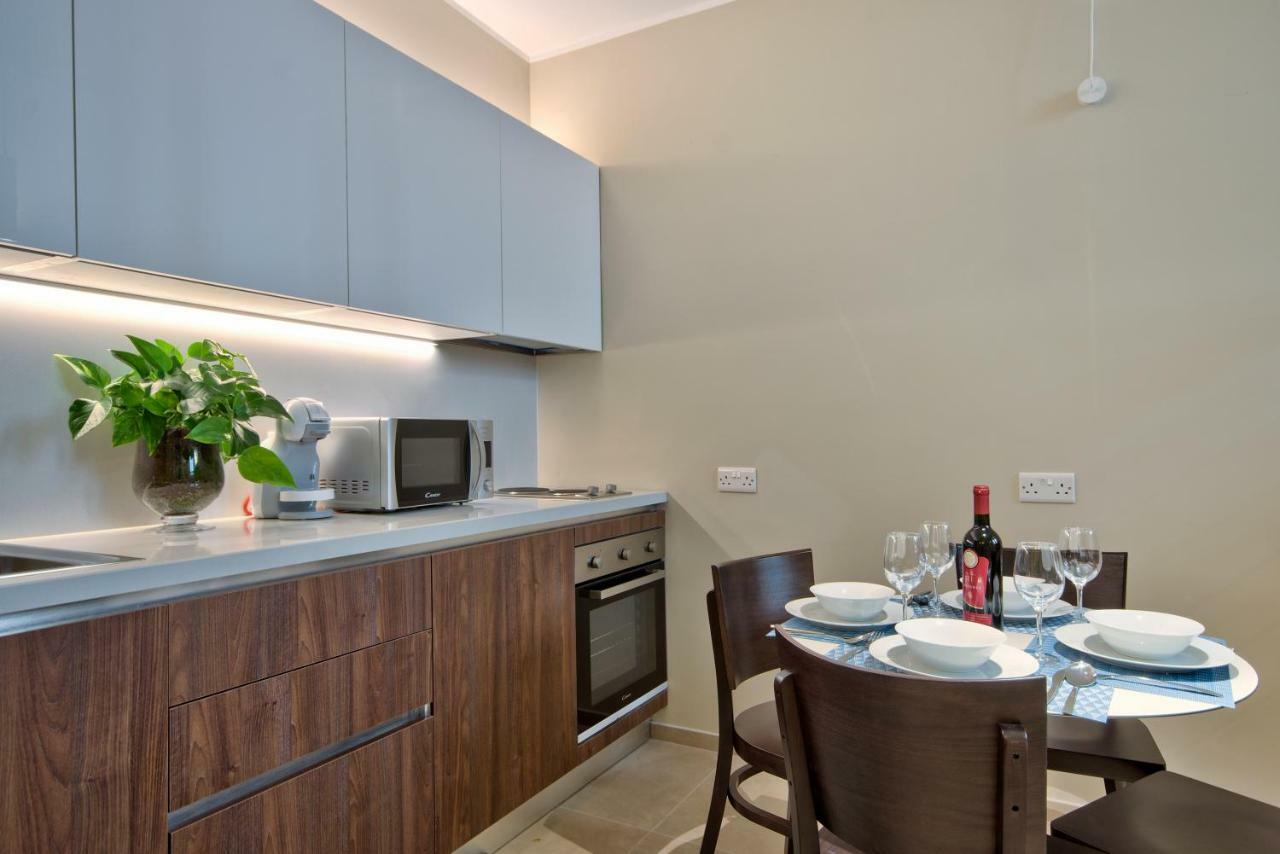 Spinola Park - The One Bedroom Loft *